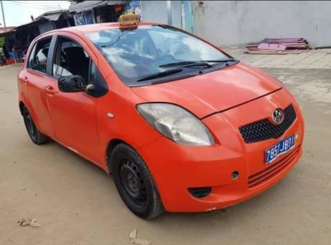 Toyota Yaris JB importée En très bon état prix négoaciable