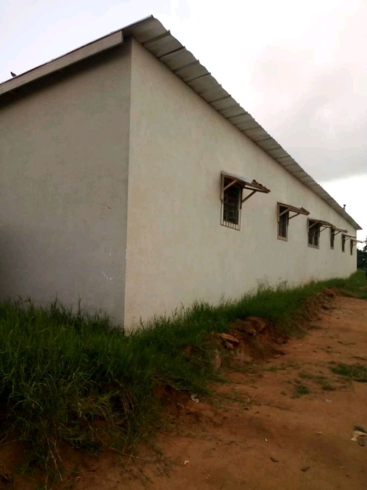 Studio À Yopougon Palais