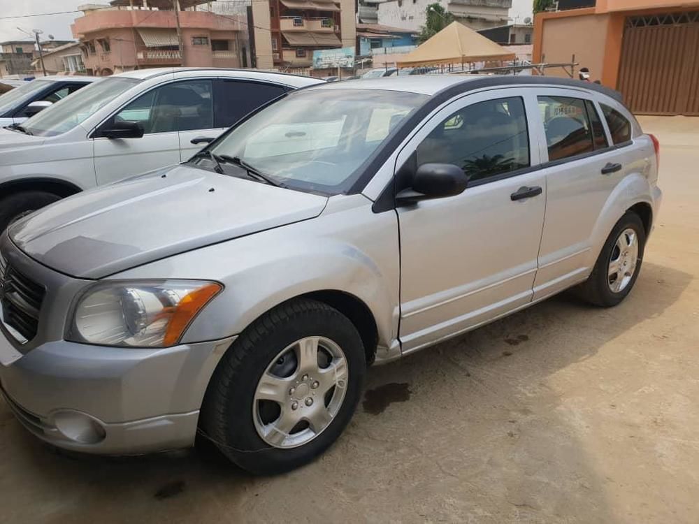 Dodge caliber  année 2005