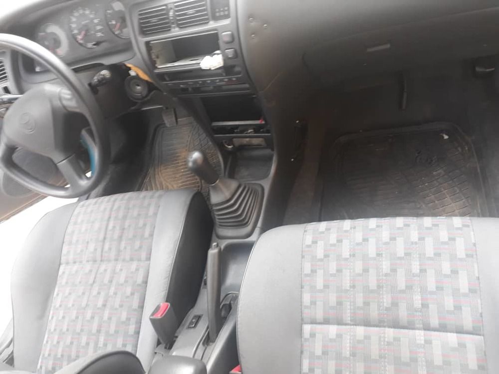 TOYOTA corolla E100 moidemaselles