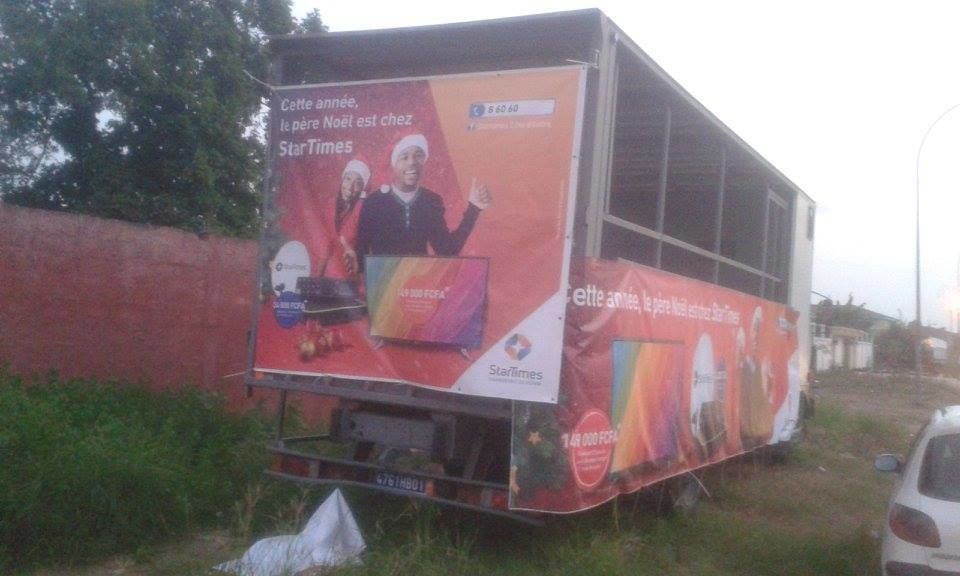 LOCATION CAMION PODIUM