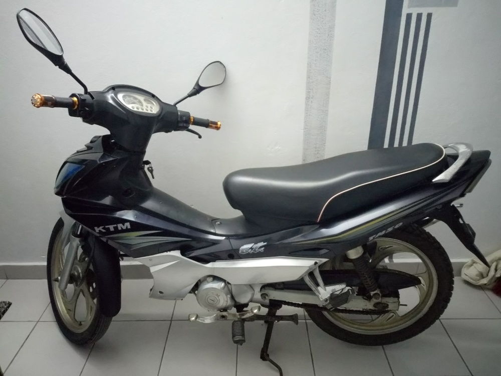 Moto ktm en vente