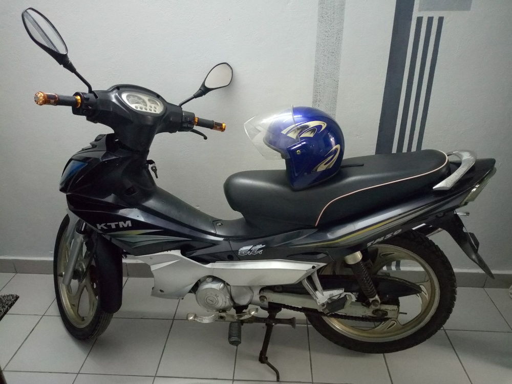 Moto ktm en vente