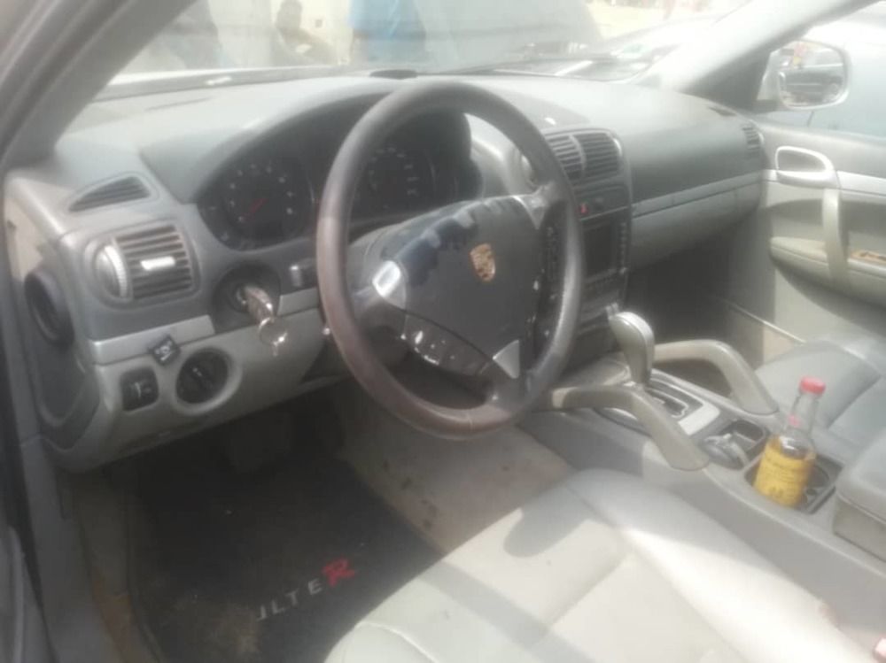 Porsche Cayenne Mod 2006