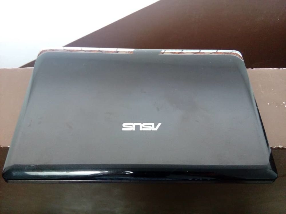 Asus x551 core i3 carte graphique radeon pc bien propre