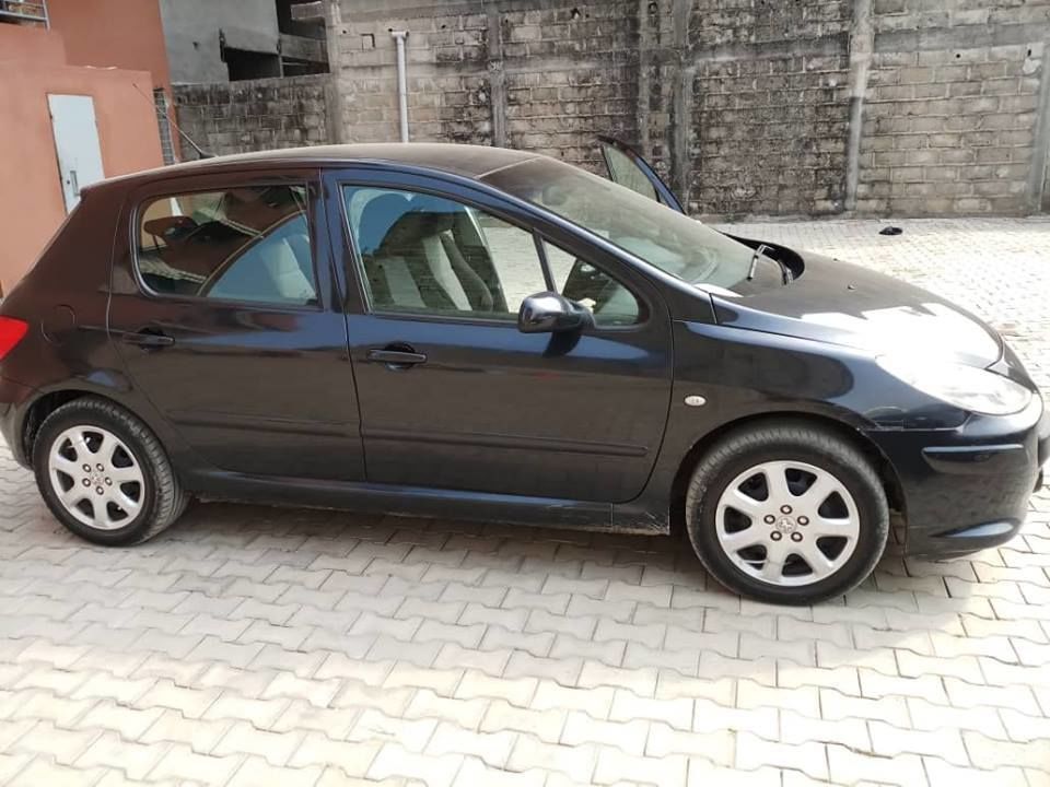 Peugeot 307 phase 2  RAS full option