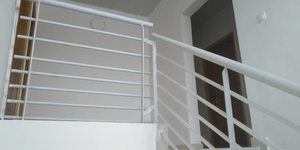 Belle Villa de 7 pièces de Haut standing (Cité Promogim Feh Kessé)