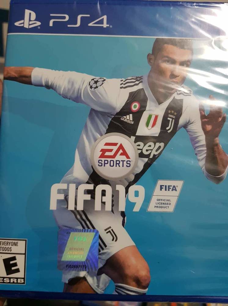 CD FIFA 19 POUR PS4