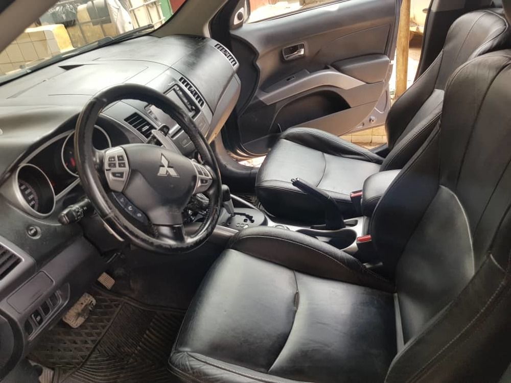 Mitsubishi Outlander 2003