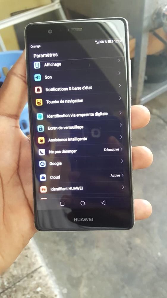 Huawei P9 4G 32giga et 3 giga ram
