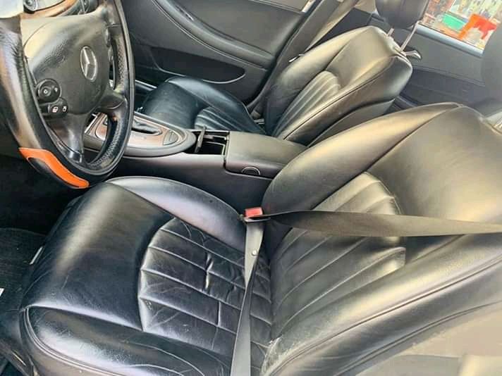 MERCEDES-BENZ CLS 350 "CAFARDS'