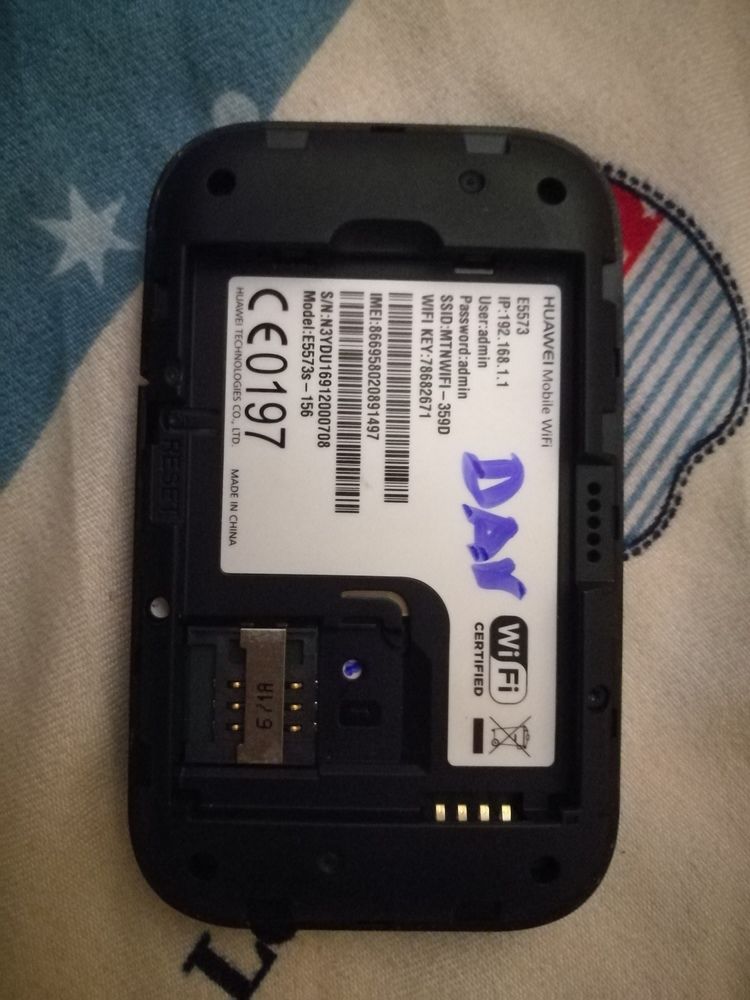 WIFI POCKET NOIR MTN CI