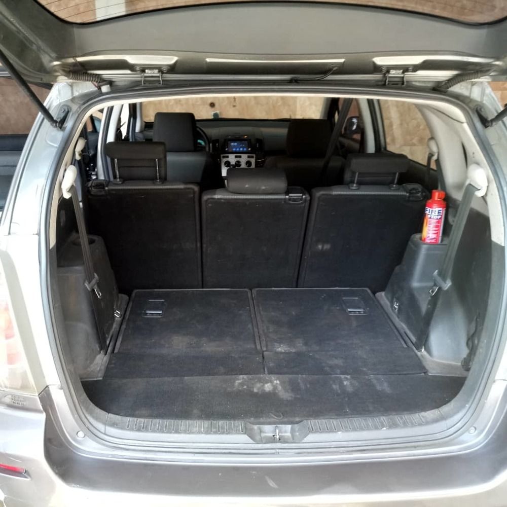 Toyota Verso Manuelle