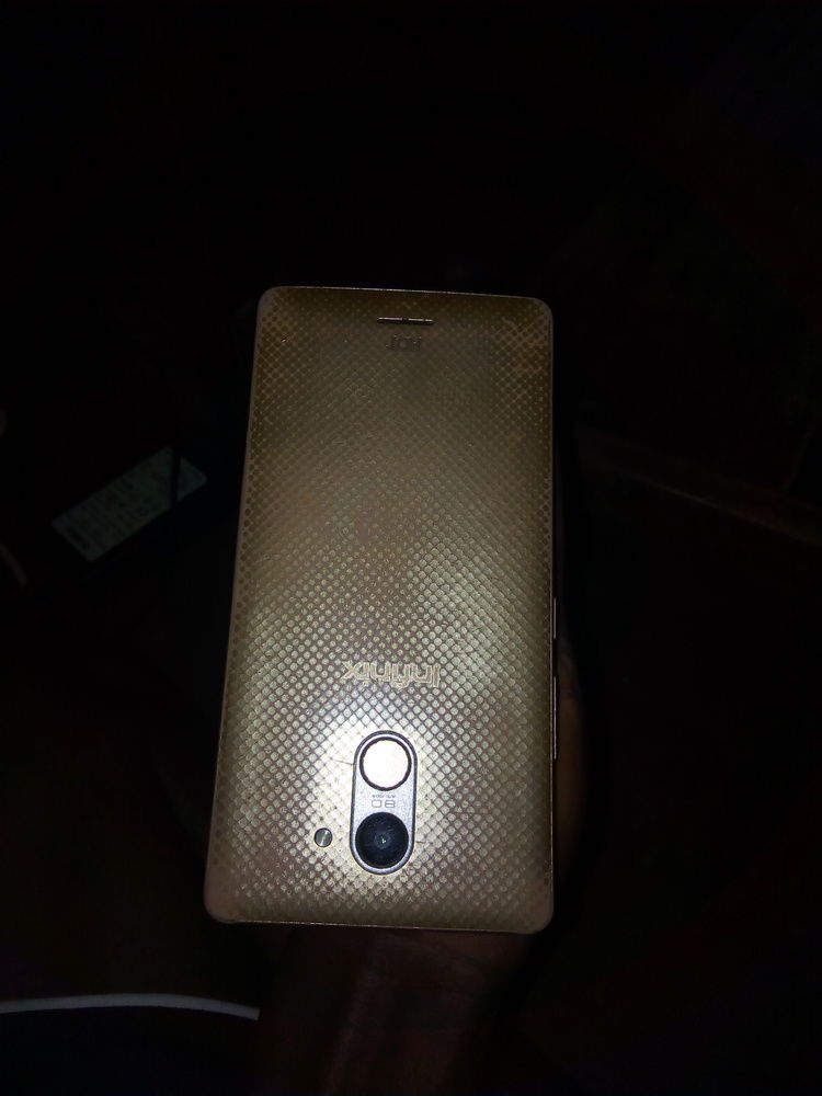 Infinix hot 4 pro