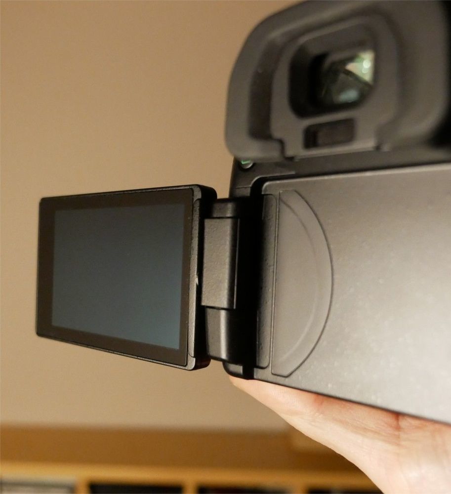 PANASONIC LUMIX DMC-GH4