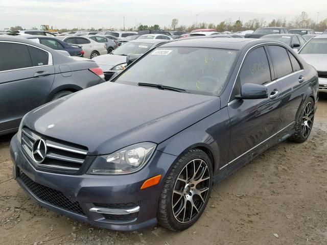 Mercedes-Benz C250 4 Matic 2014