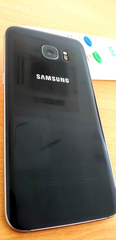 Galaxy s7 Edge 32 giga français !