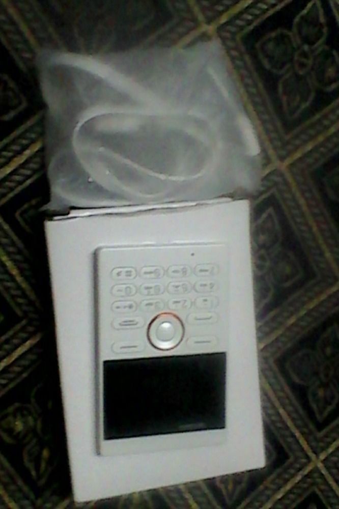 petit ifcane neuve légère venu de Belgique