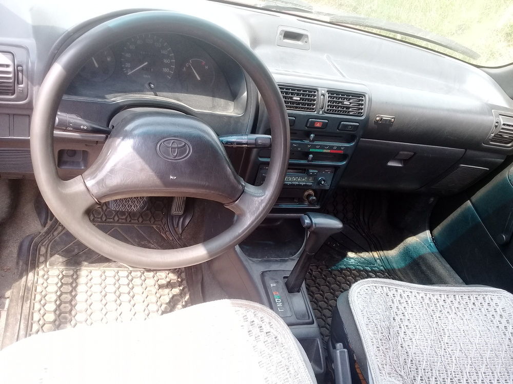 Toyota Starlet 2000 Boîte Auto 2 Portières