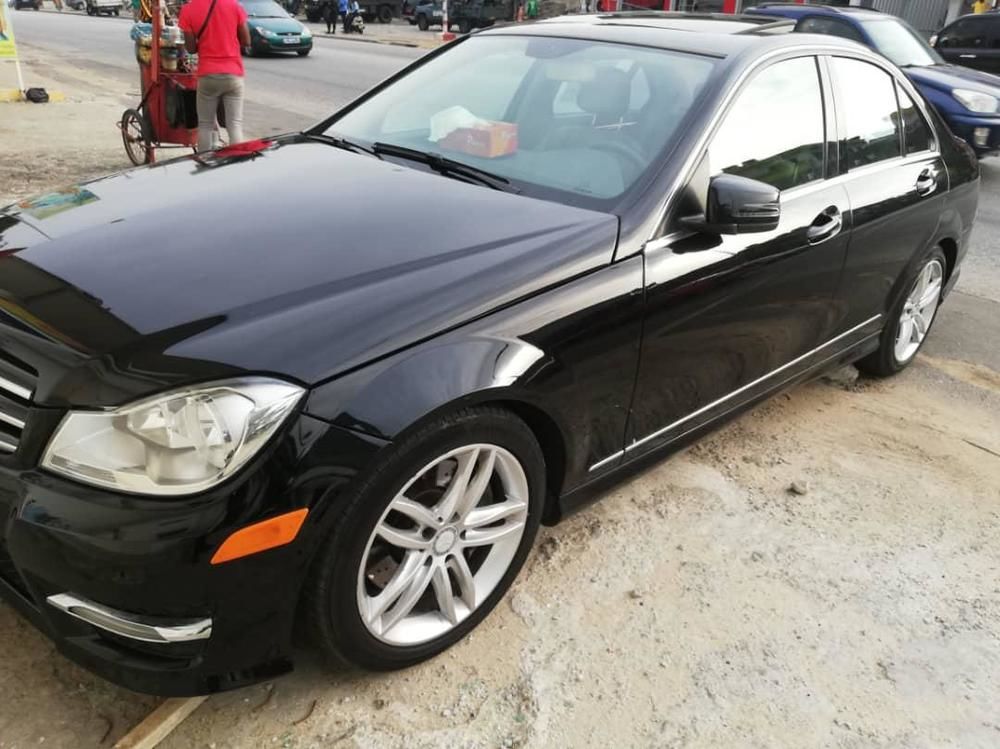 MERCEDES C300 4MATIC Année 2014