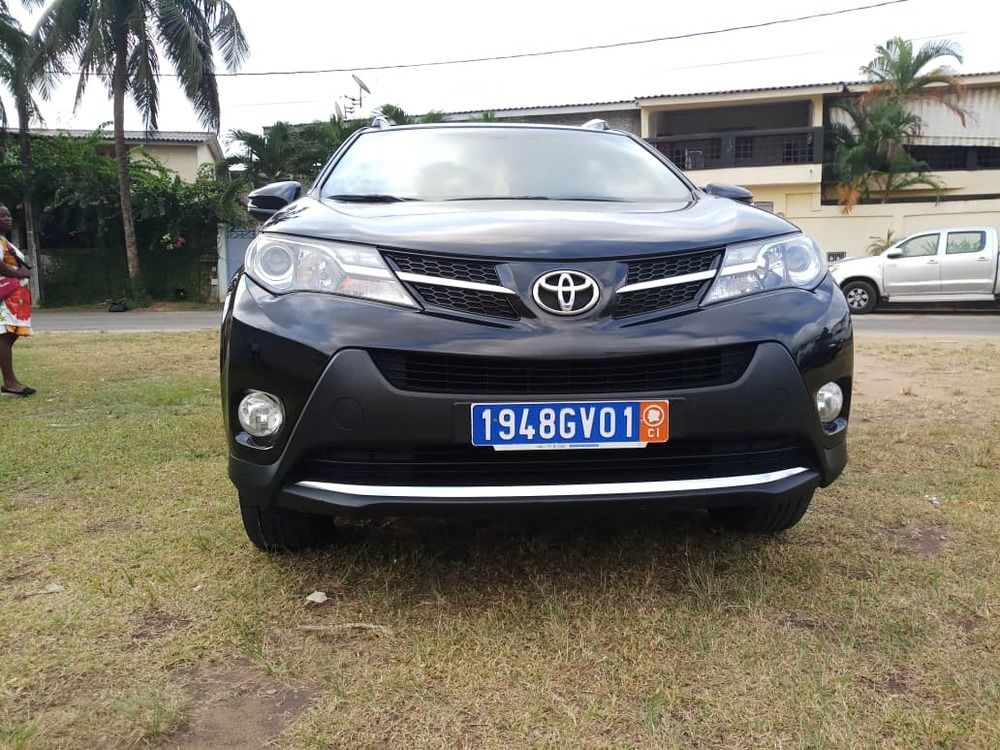 TOYOTA RAV4 2015 AUTOMATIQUE BY CFAO
