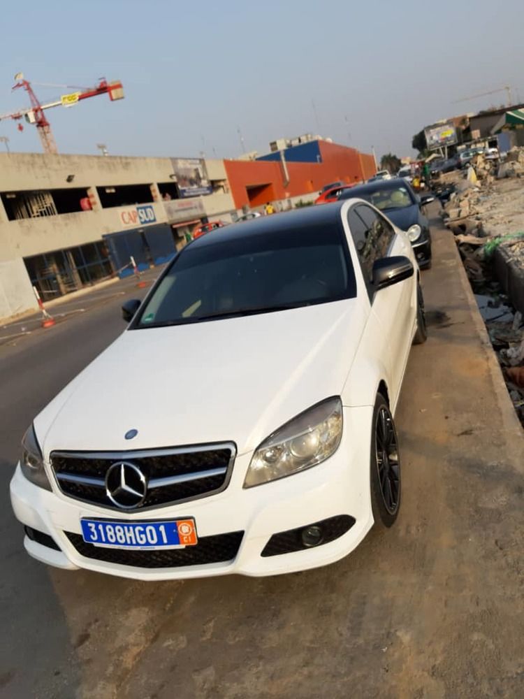 Mercedes C230 4matic 2010