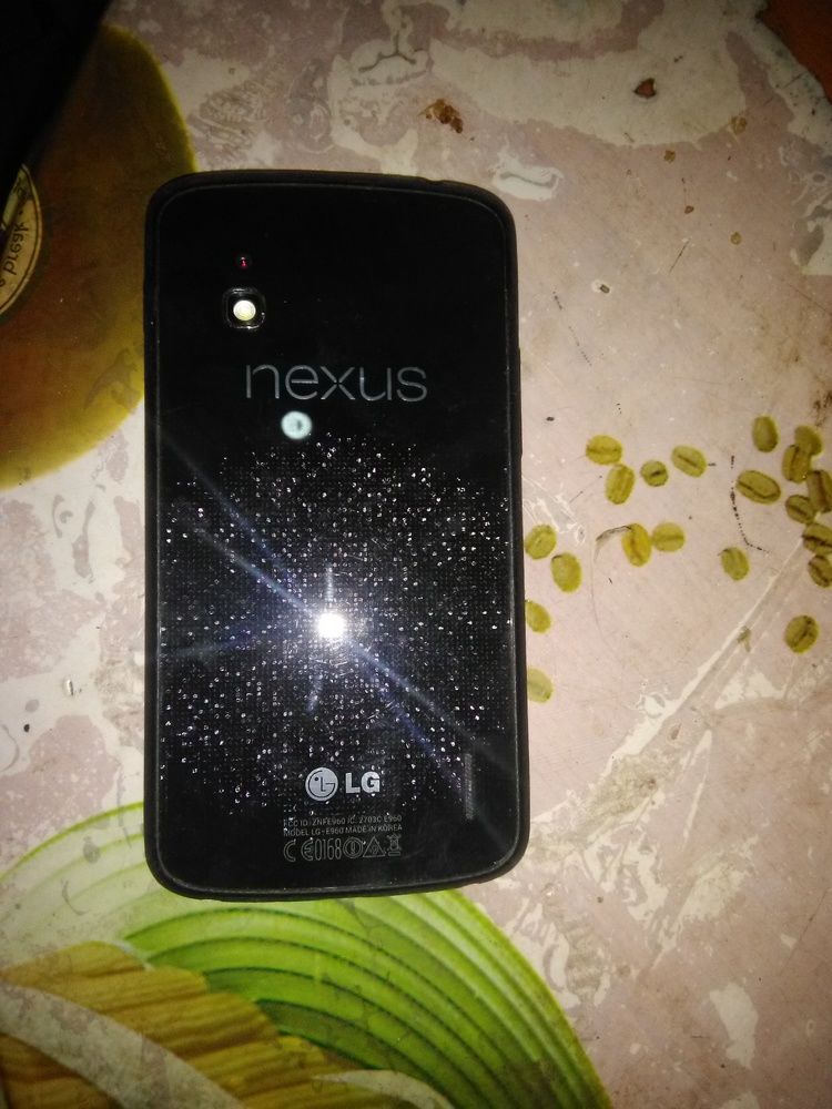 LG nexus 4