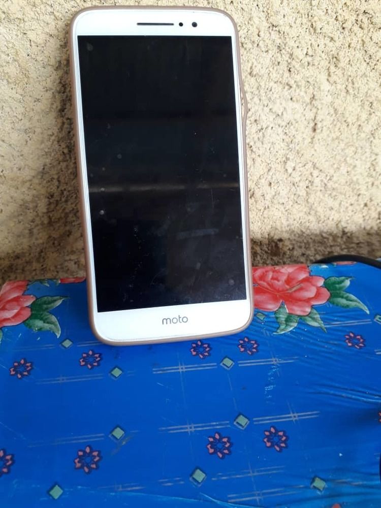 Motorola G4 - 32 Go/ 3Go Ram