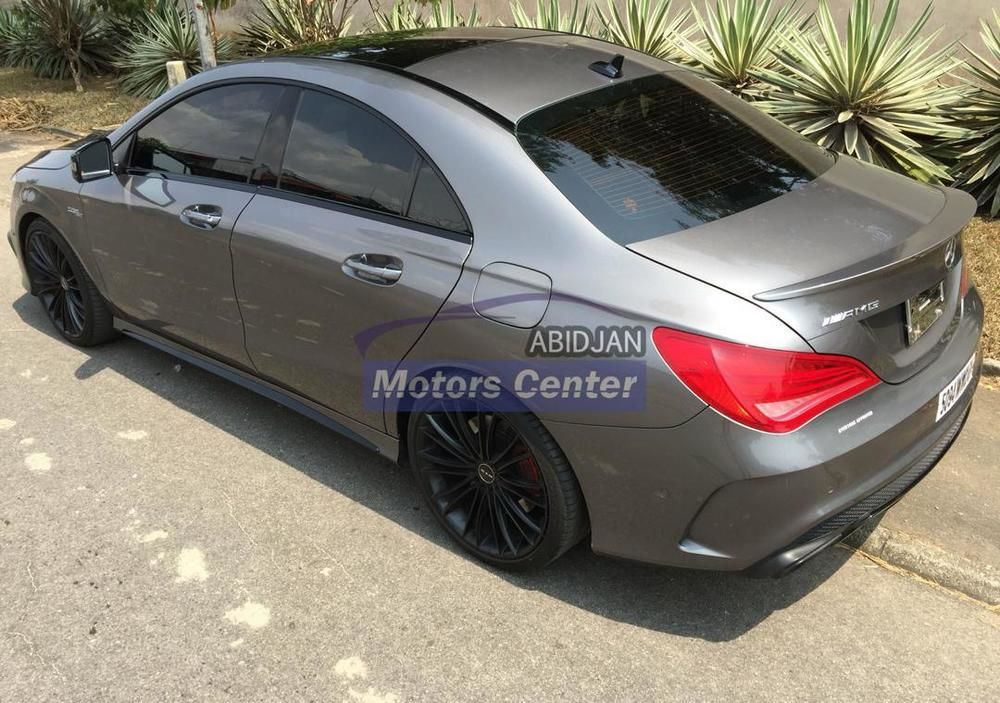 MERCEDES CLA45 AMG