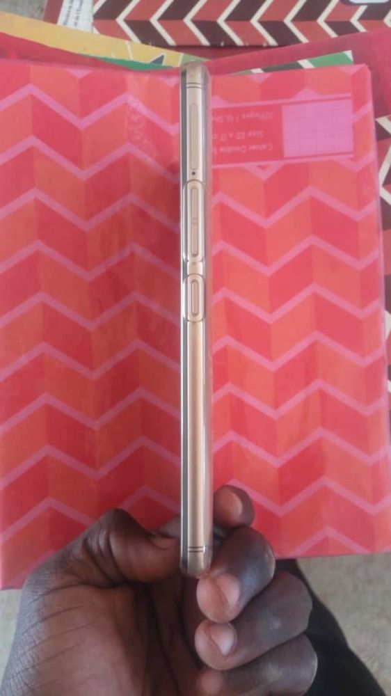 Techno LA7 pouvoir 2