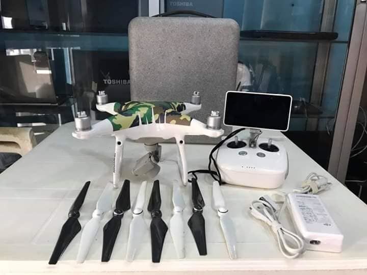 PHANTOM 4 Pro Plus ( D'occasion dans état quasi neuf )