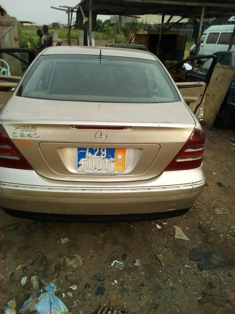 Mercedes C240 2002