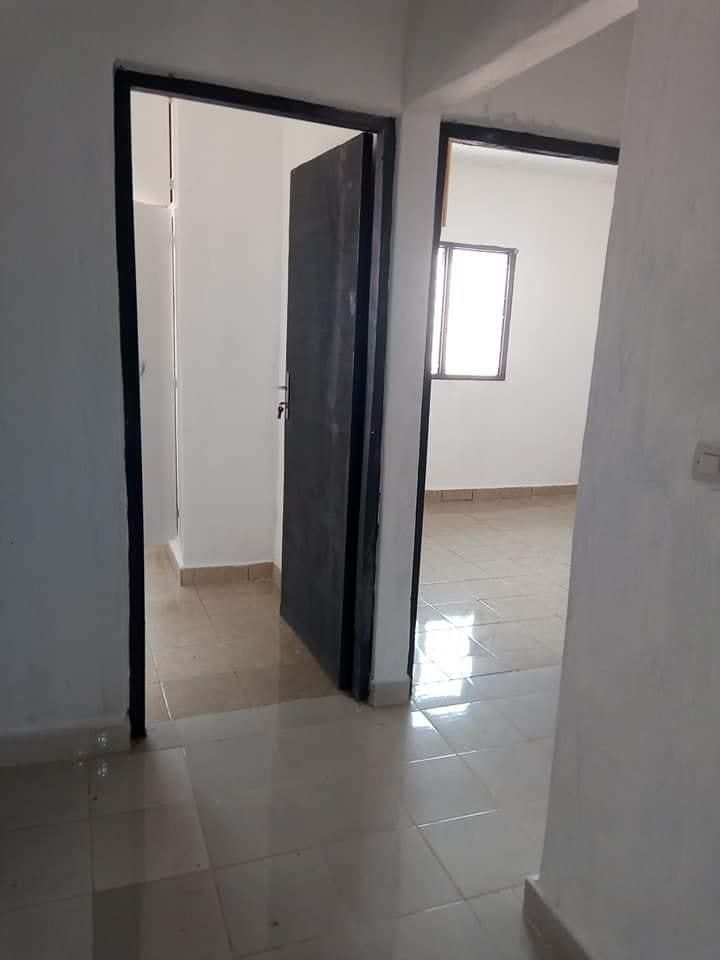 Villa Basse De 04 Pièces a Louer Bingerville