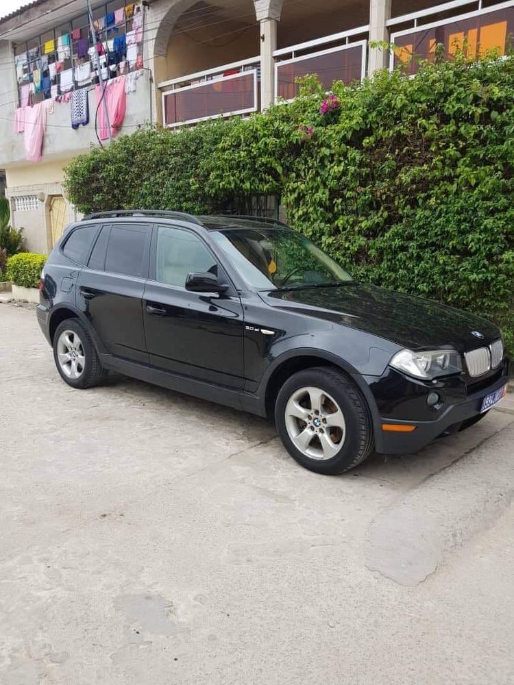 BMW X5 ANNÉE 2005