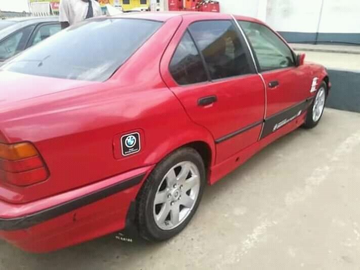 BMW E36 PHASE 2 (Automatique)