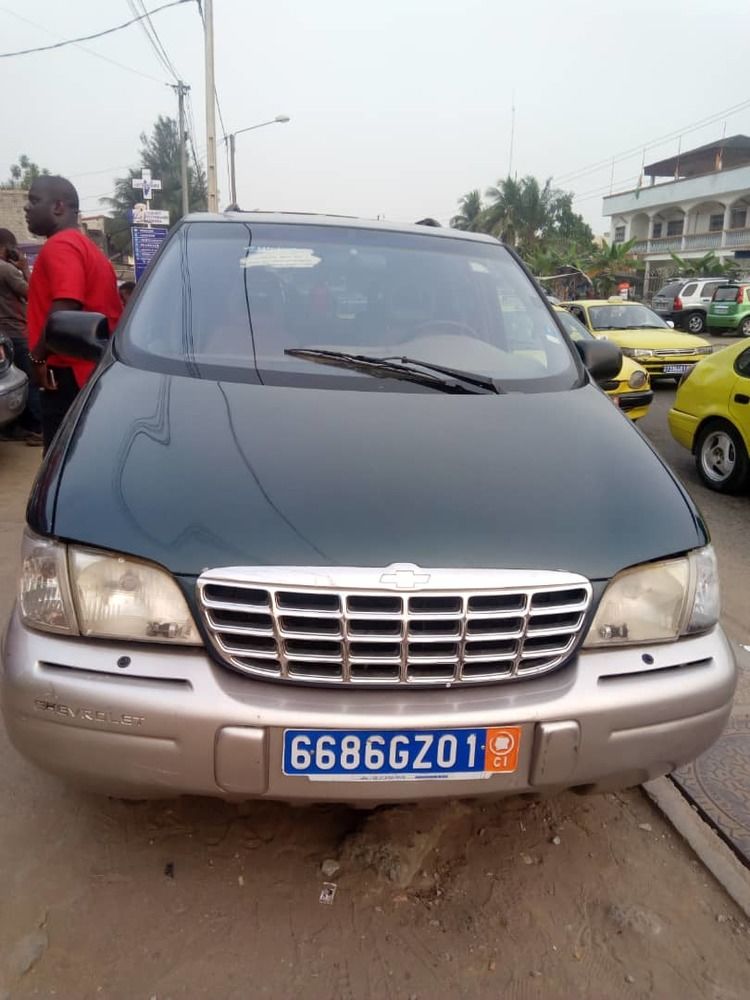 Chevrolet Captiva 2000