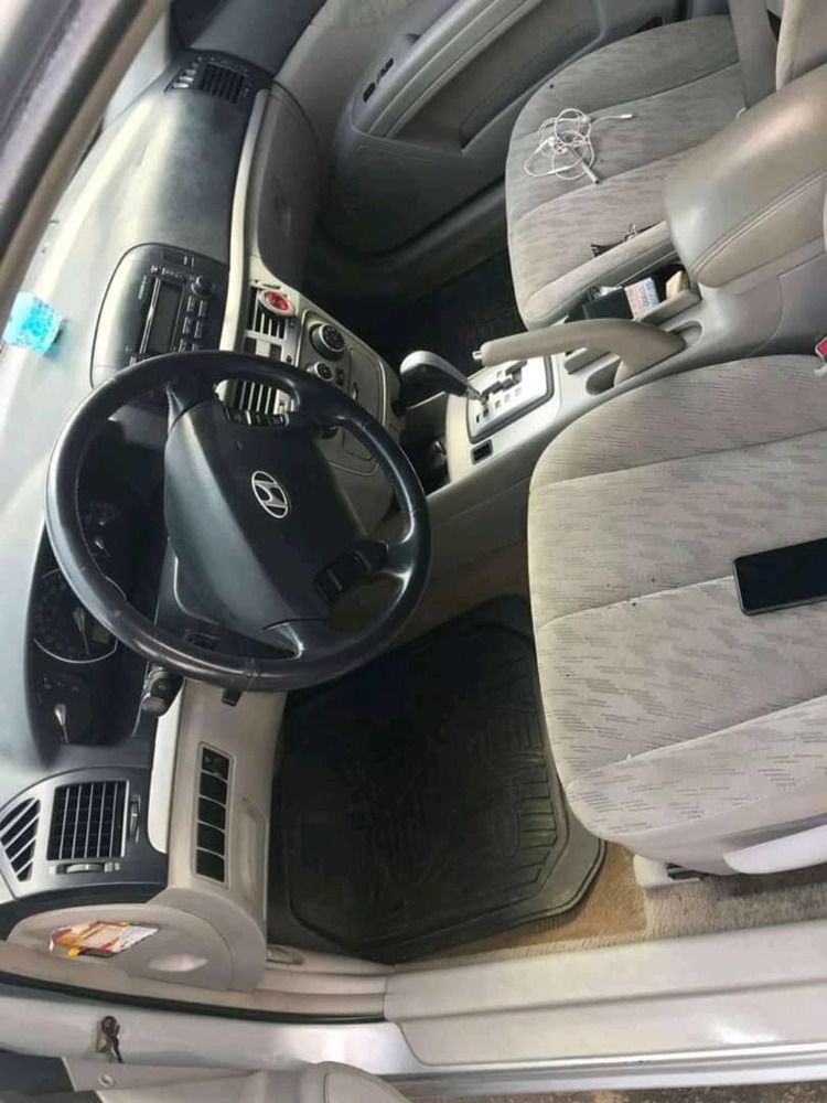 V4 Hyundai 2007 sonata auto
