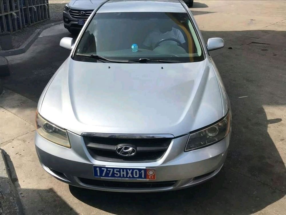 V4 Hyundai 2007 sonata auto