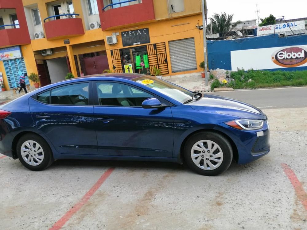 Hyundai ELANTRA SE 2018