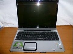 - ORDINATEUR '' DV9000 '' HP PAVILION ''