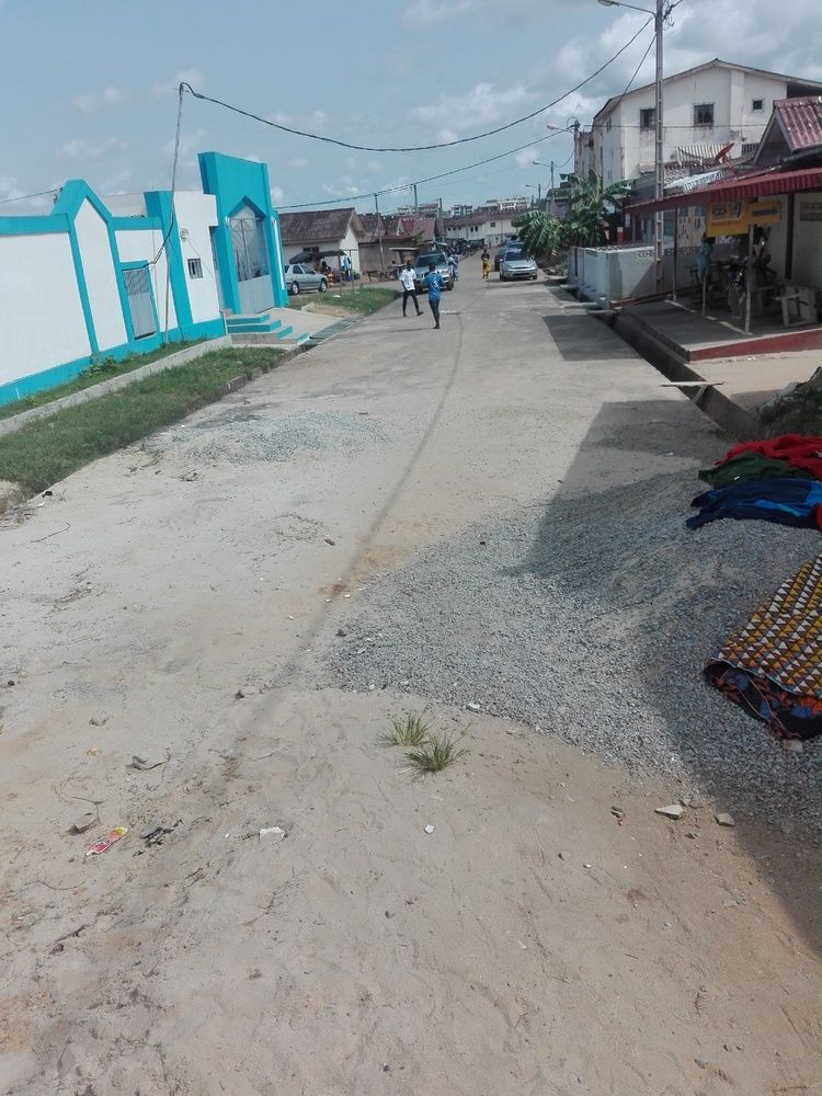 Maison à vendre à Abobo BazarAfrique Côte d’Ivoire