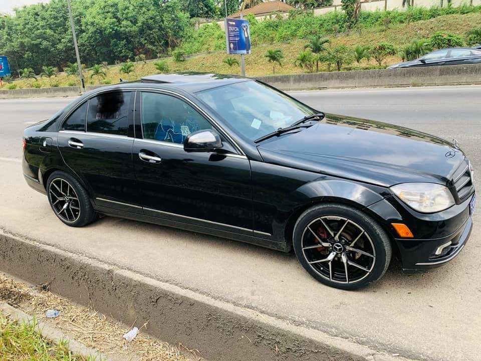 Mercedes C300 4matic 2011
