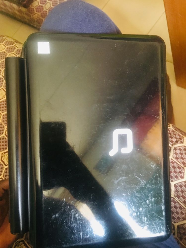 Compaq mini CQ10-130sf Ordinateur portable 10,1 Atom N270 160 giga et Ram 1024 mo