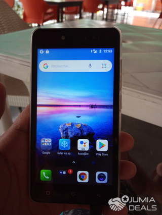 Itel A15. Jamais démonté