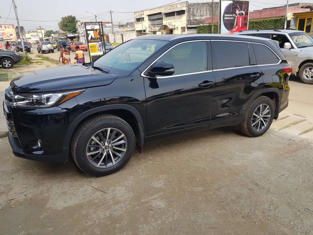 TOYOTA HIGHLANDER XLE AWD 2018 V6
