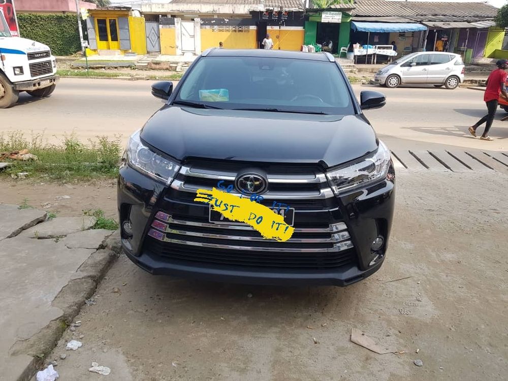 TOYOTA HIGHLANDER XLE AWD 2018 V6