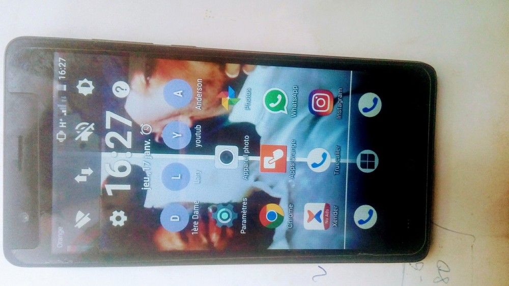 Smartphone Orange RISE 54 4G