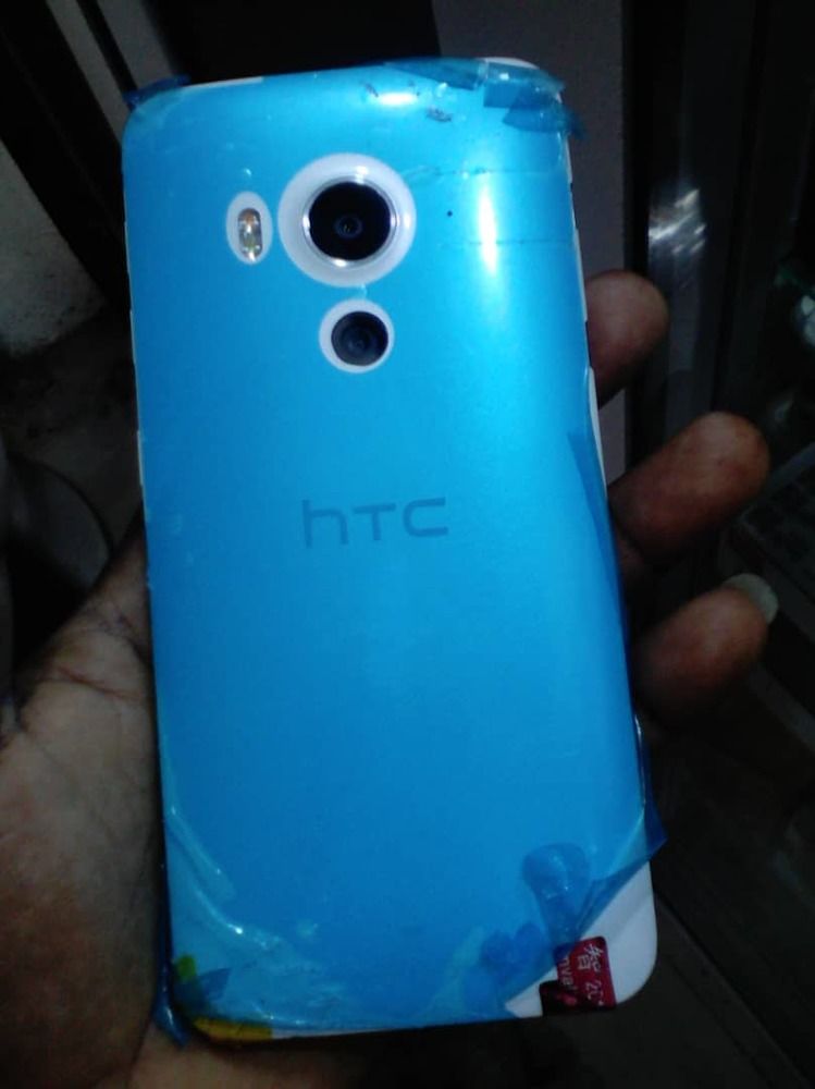 HTC butterfly 3 neuf