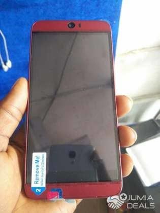 HTC butterfly 3 neuf