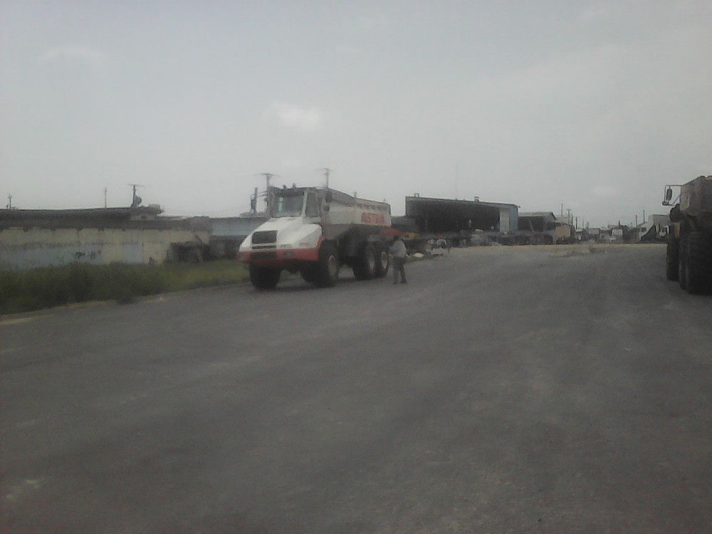 Terrain De 5000 M2 en Vente Port Autonome D'abidjan Espace Zone Industrielle De Vridi Prix/m2